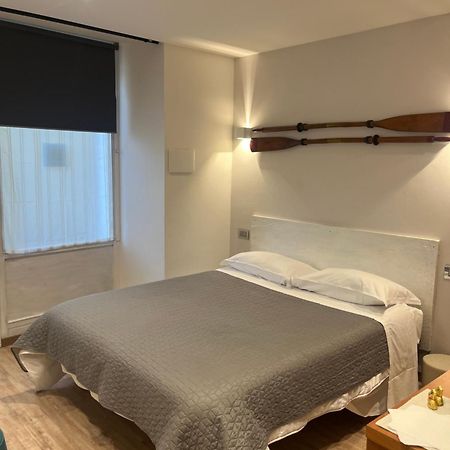 Wowies Room Pettenasco Luaran gambar